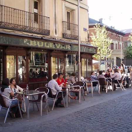 Hostal Castilla Madrid Exteriér fotografie